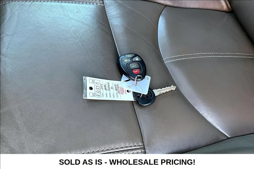 Used 2014 Gold GMC SLT-1 image 39