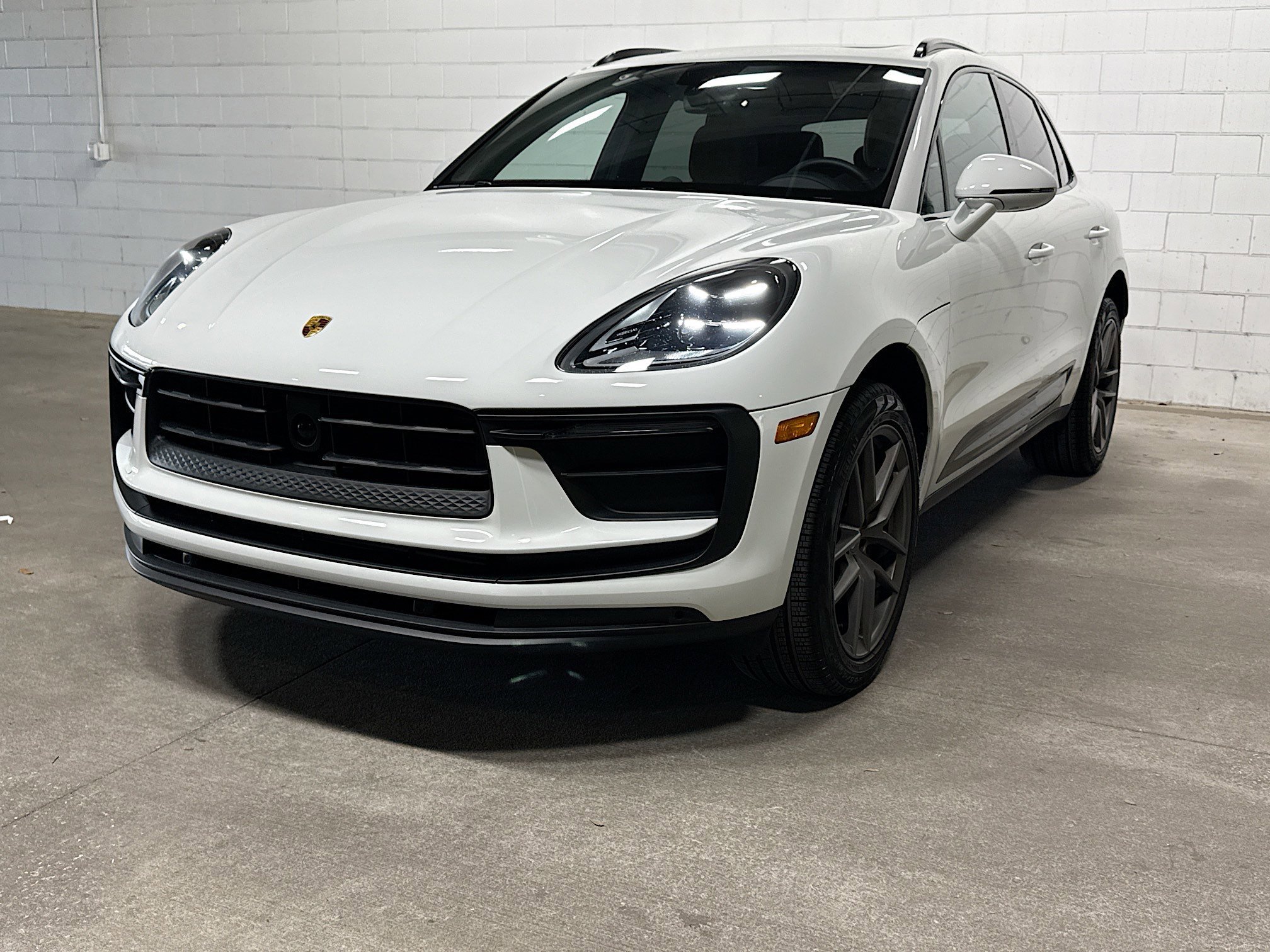 2026 Porsche Macan's photo
