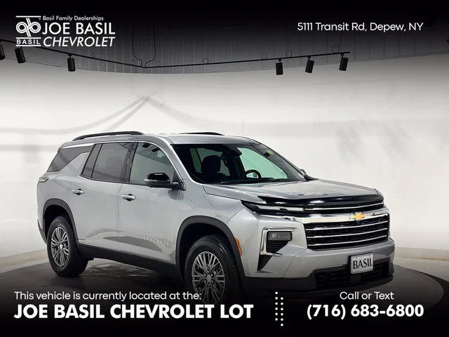 2025 Chevrolet Traverse LT