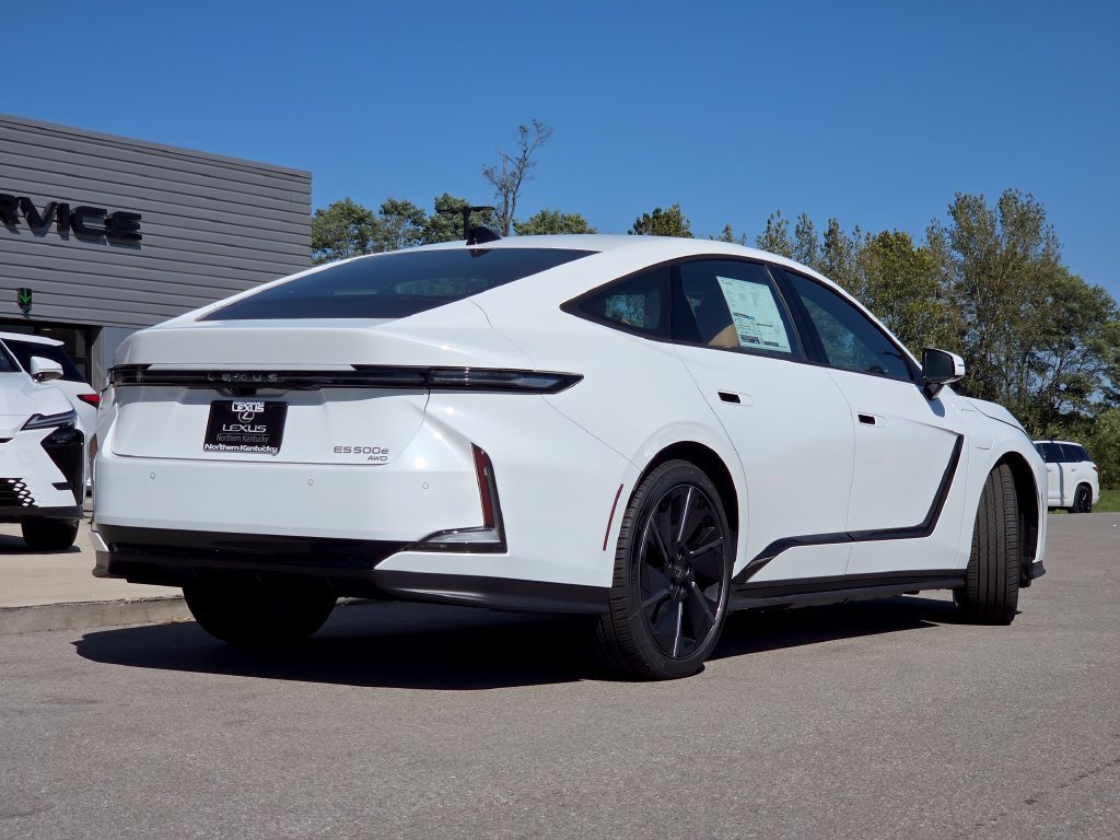 New 2026 Ultra White Lexus PREMIUM AWD image 26