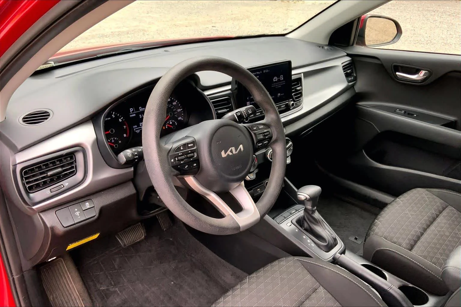 2023 Kia Rio S - Photo 18