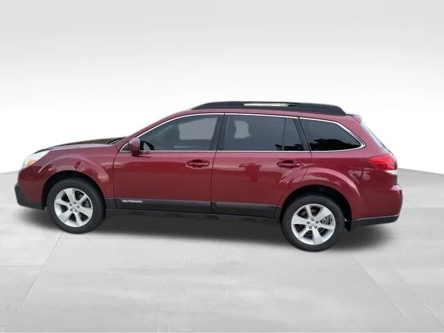 Used 2013 Red Subaru 2.5i Premium image 7