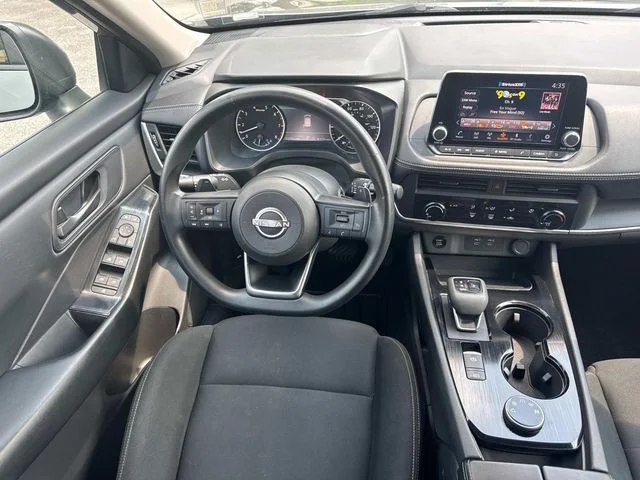 Used 2024 Gray Nissan S image 18
