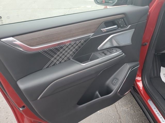 2025 GMC Acadia Denali - Photo 26