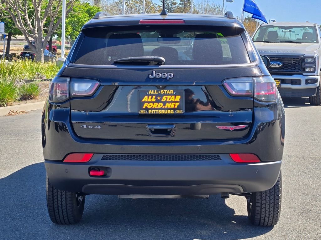 Used 2022 Black Jeep Trailhawk image 5
