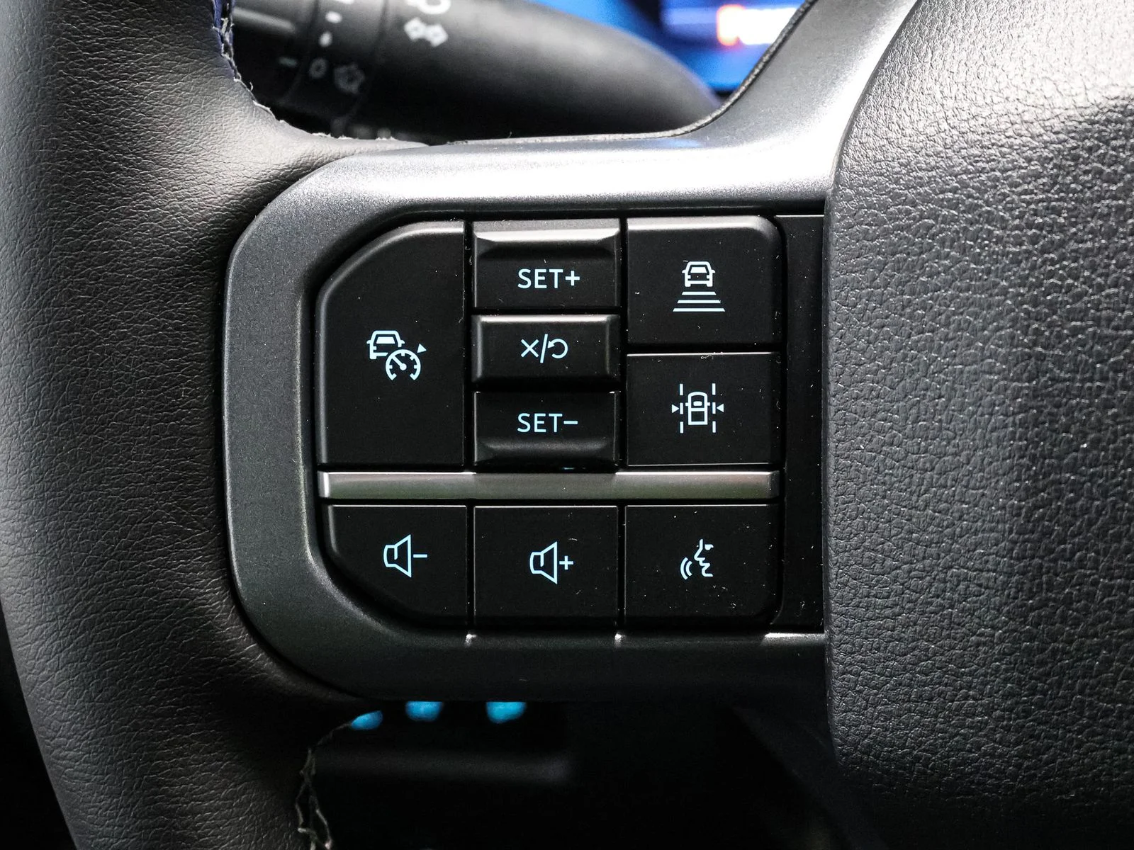 2026 Ford F-350 Super Duty Lariat - Photo 37
