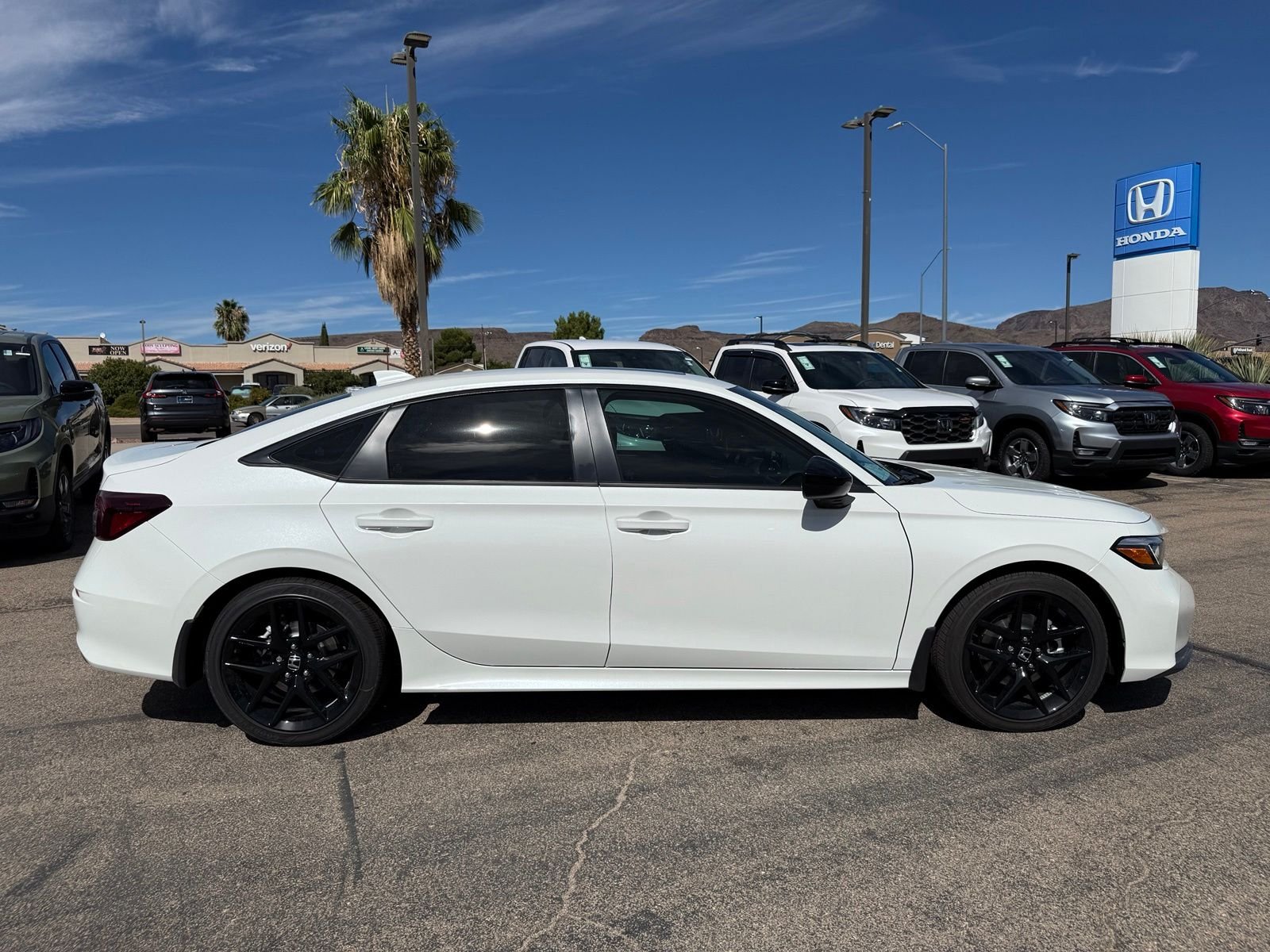2026 Honda Civic Sport - Photo 4