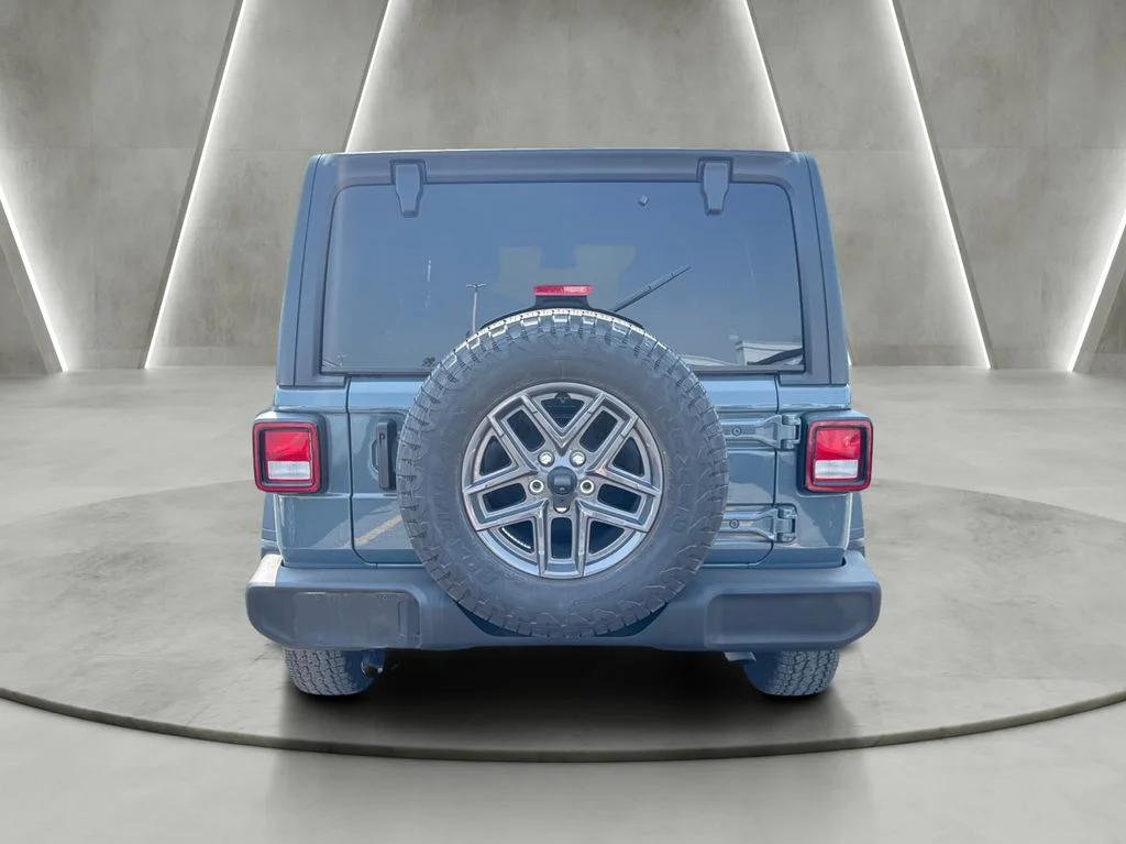 Used 2026 Gray Jeep Sport S image 6