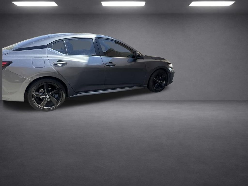 Used 2023 Gray Nissan SR image 17
