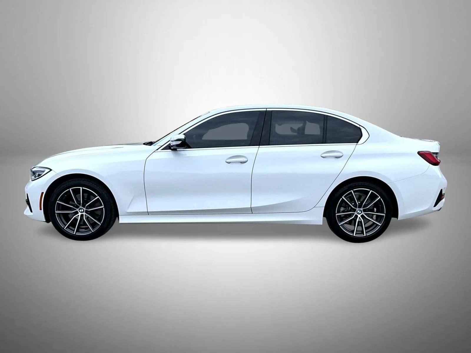 Used 2021 White BMW 330i xDrive image 8