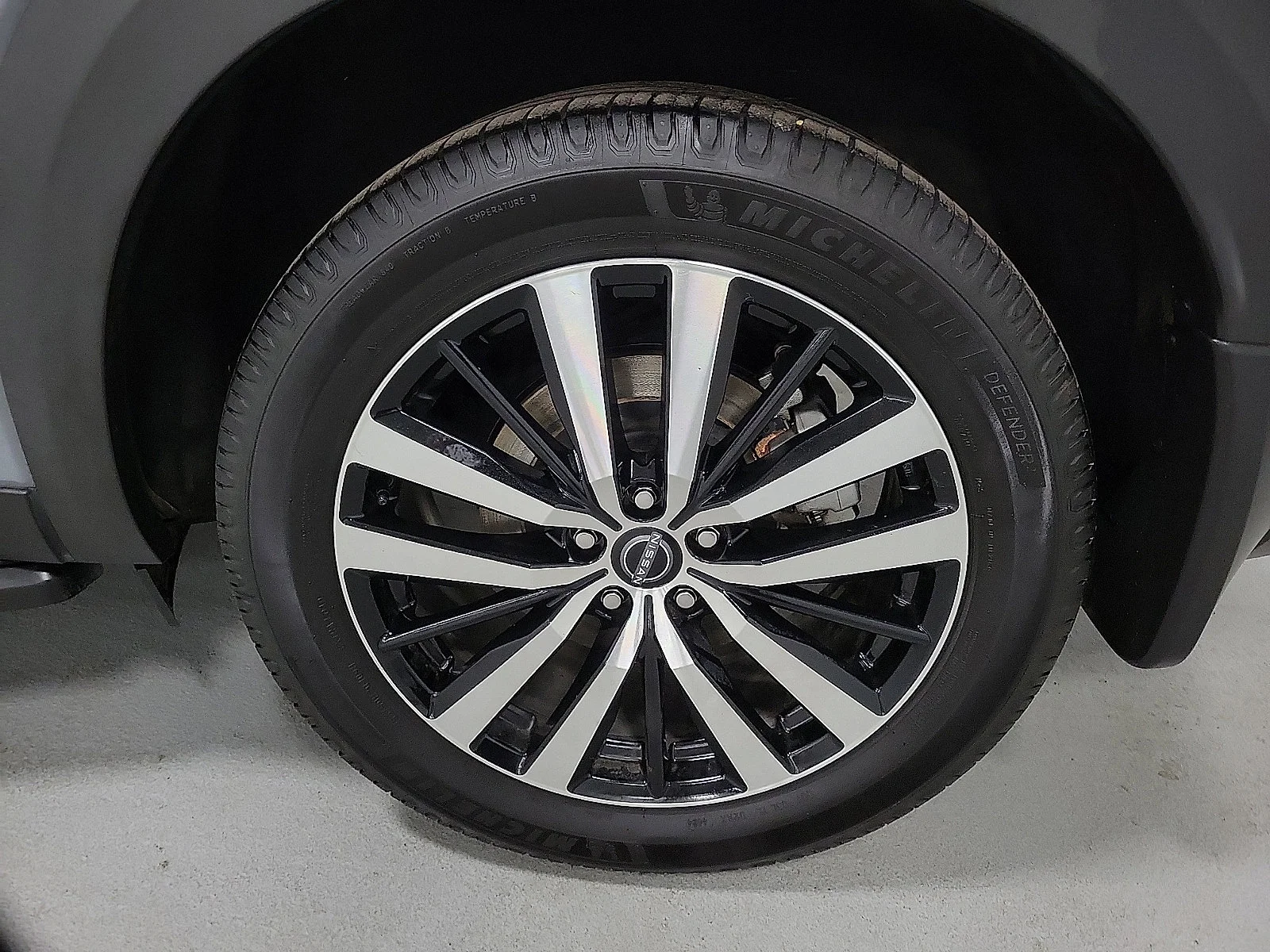 Used 2024 Solid Gray/Super Black Nissan Platinum image 8