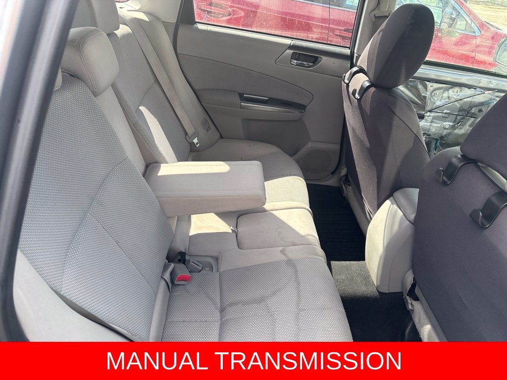 Used 2011 Silver Subaru 2.5X image 21