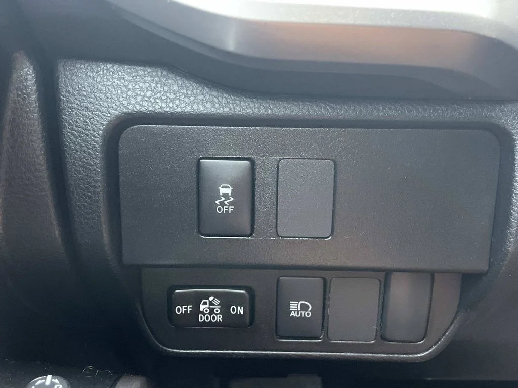 2023 Toyota Tacoma SR5 - Photo 25