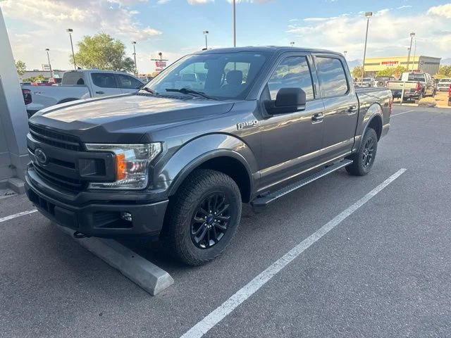 Used 2018 Gray Ford XLT image 1