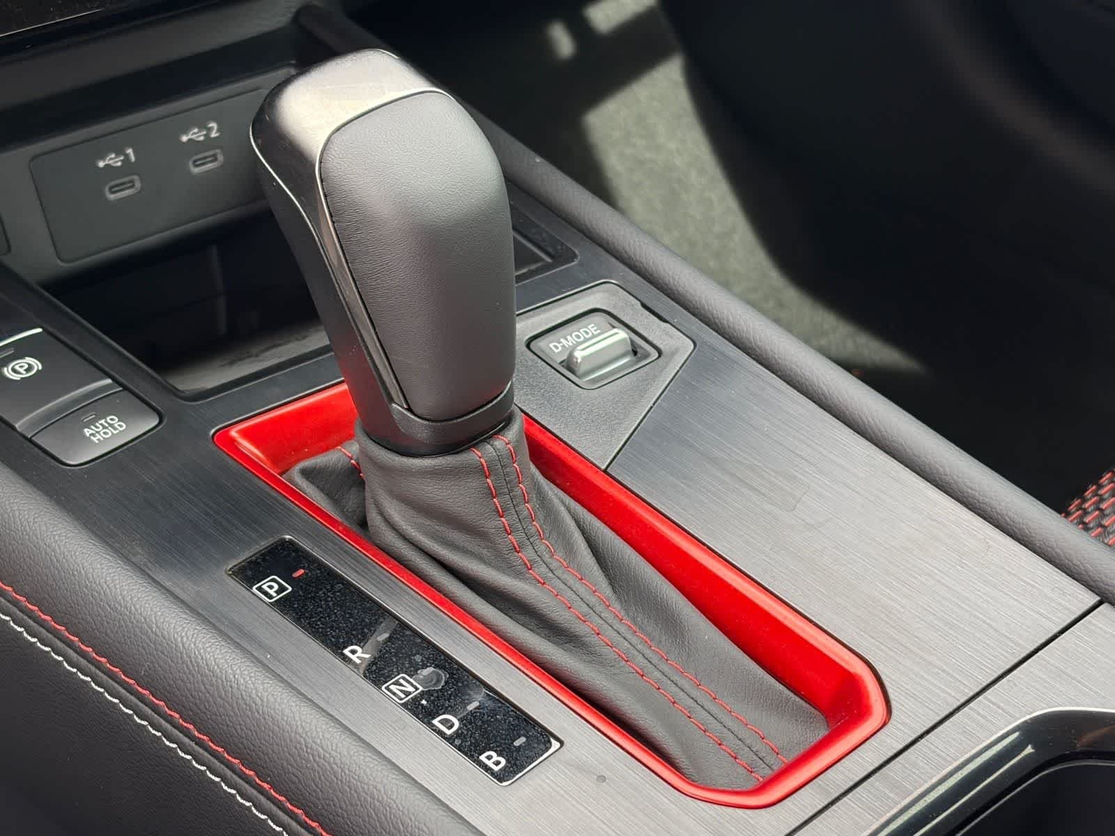 New 2026 Gun Metallic / Scarlet Ember Tintcoat Two-tone Nissan SR image 30