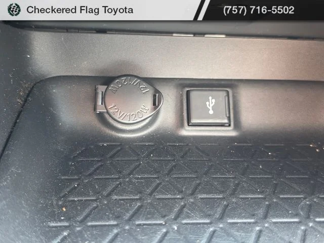 Used 2022 Magnetic Gray Metallic Toyota XLE image 20