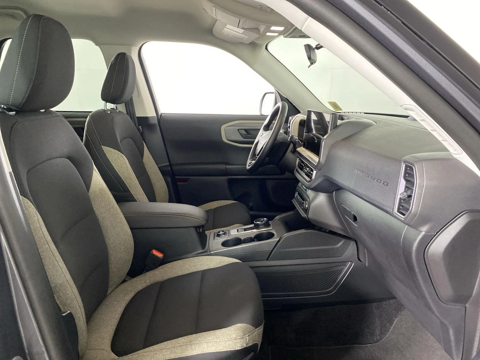 New 2026 Carbonized Gray Metallic Ford Big Bend® image 25