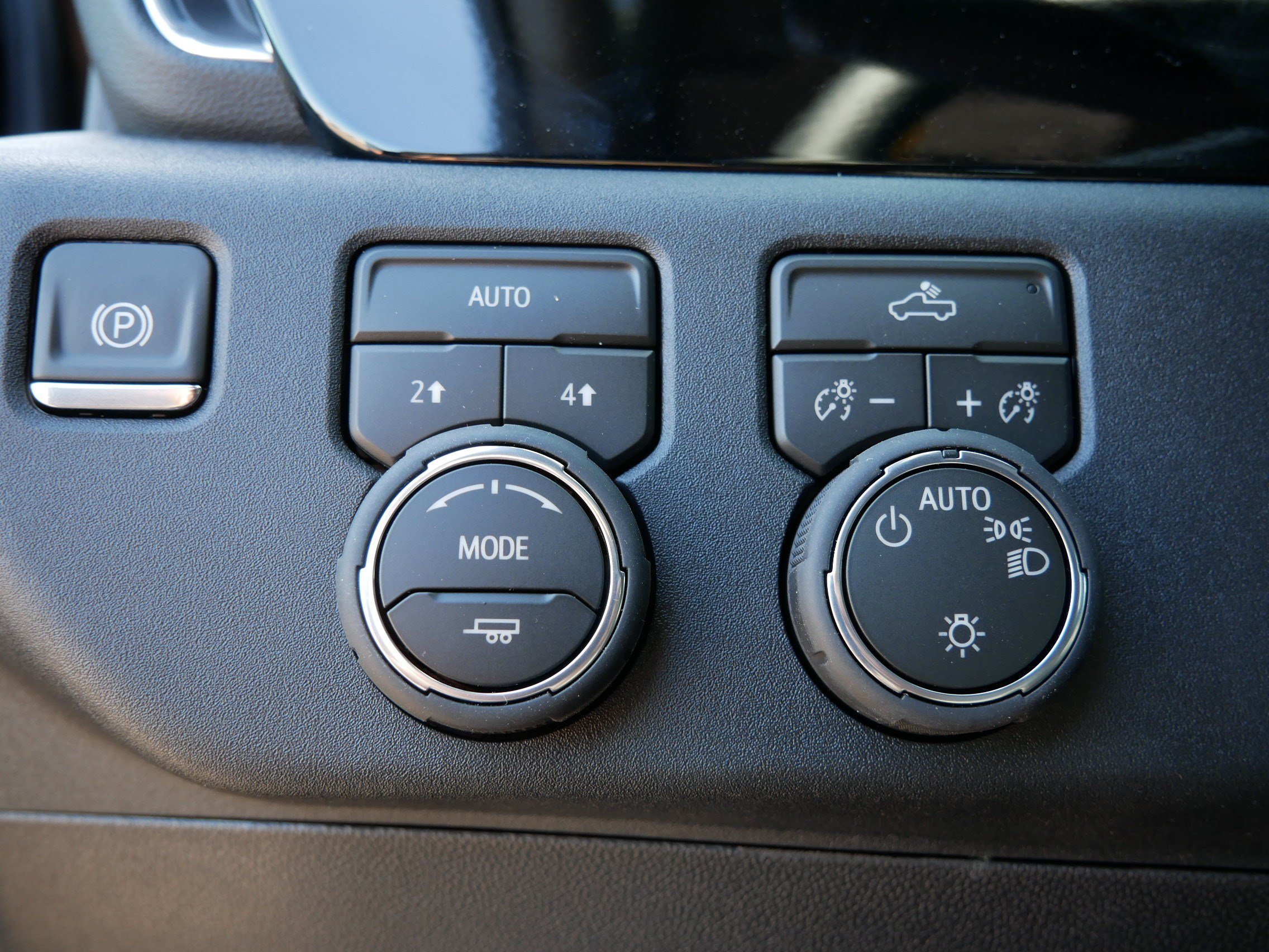 2026 Chevrolet Silverado 1500 LT - Photo 9