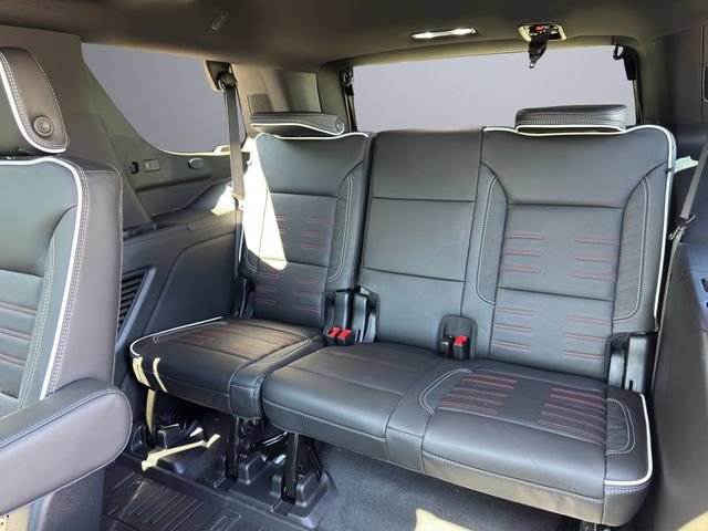2026 GMC Yukon AT4 Ultimate - Photo 21
