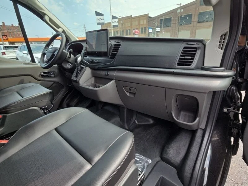 New 2026 Black Ford Base image 16