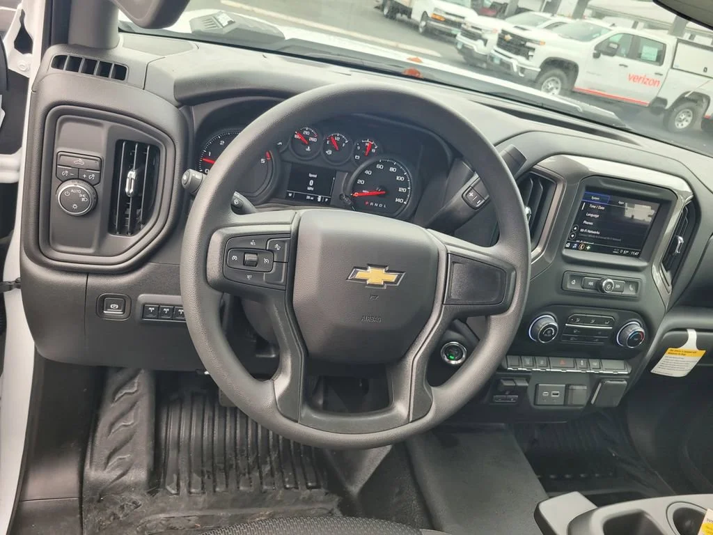 New 2025 Summit White Chevrolet Work Truck image 15