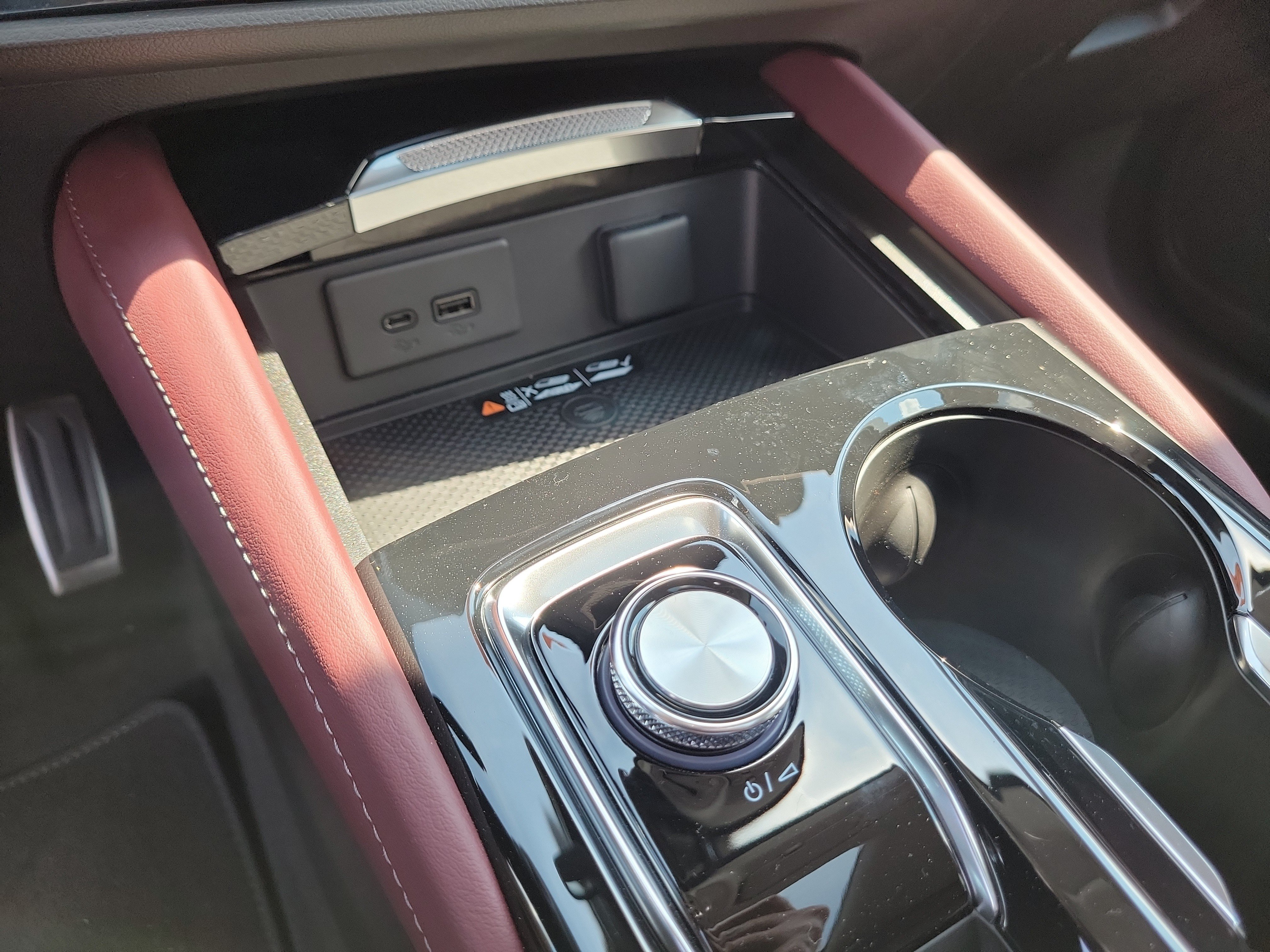New 2026 Ebony Twilight Metallic Buick Sport Touring image 29