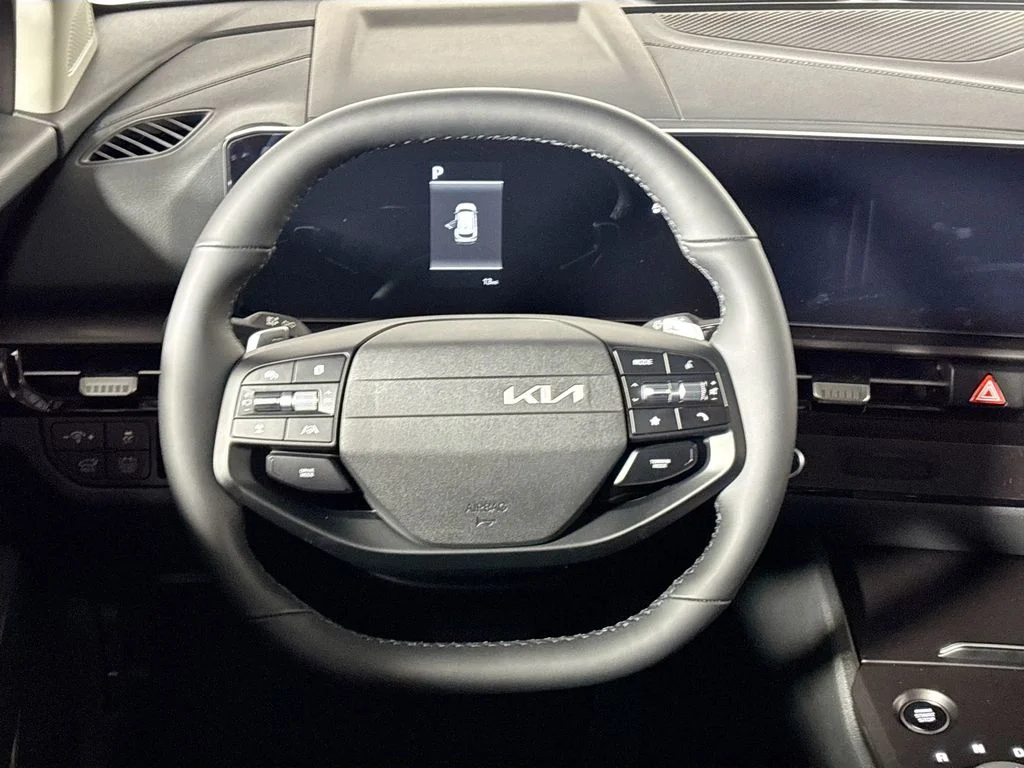 New 2026 Fusion Black Kia EX image 13
