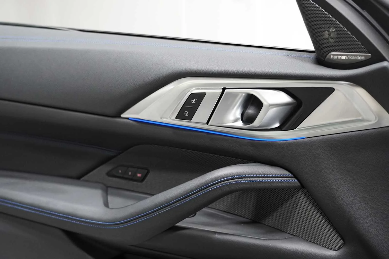 Used 2022 Arctic Race Blue metallic BMW 430i image 14
