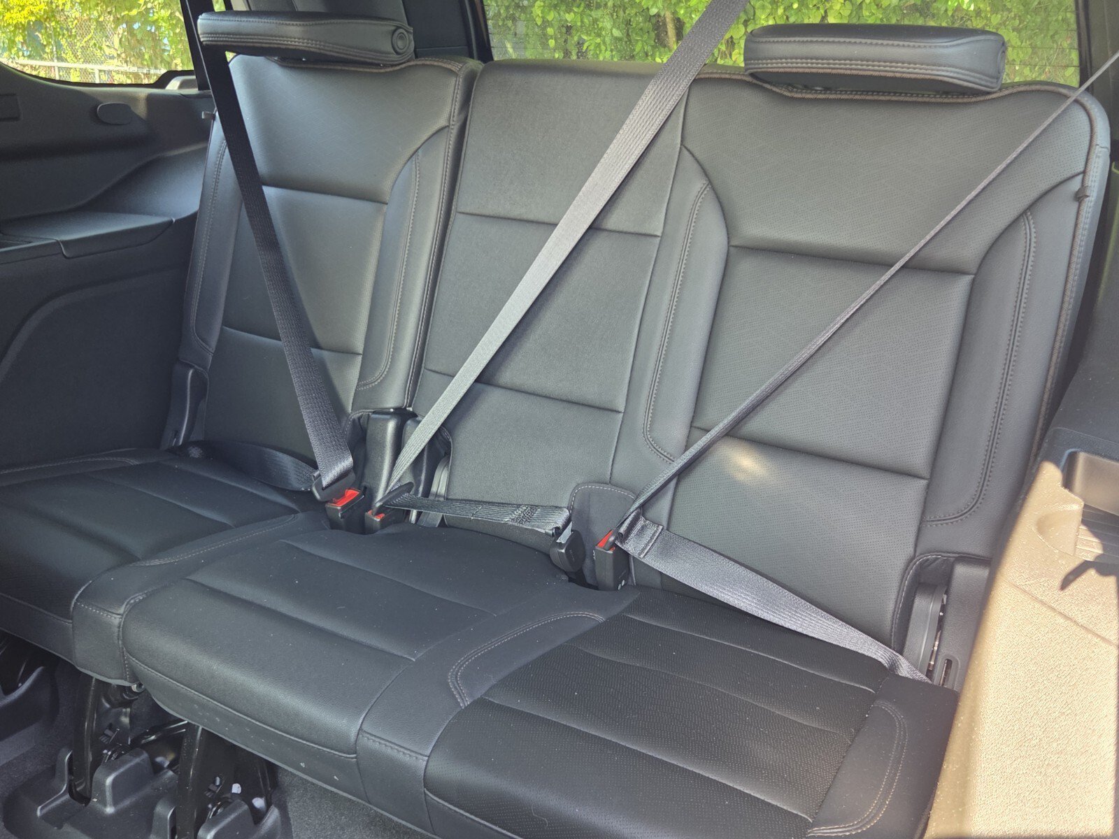 Used 2022 Black Chevrolet High Country image 11