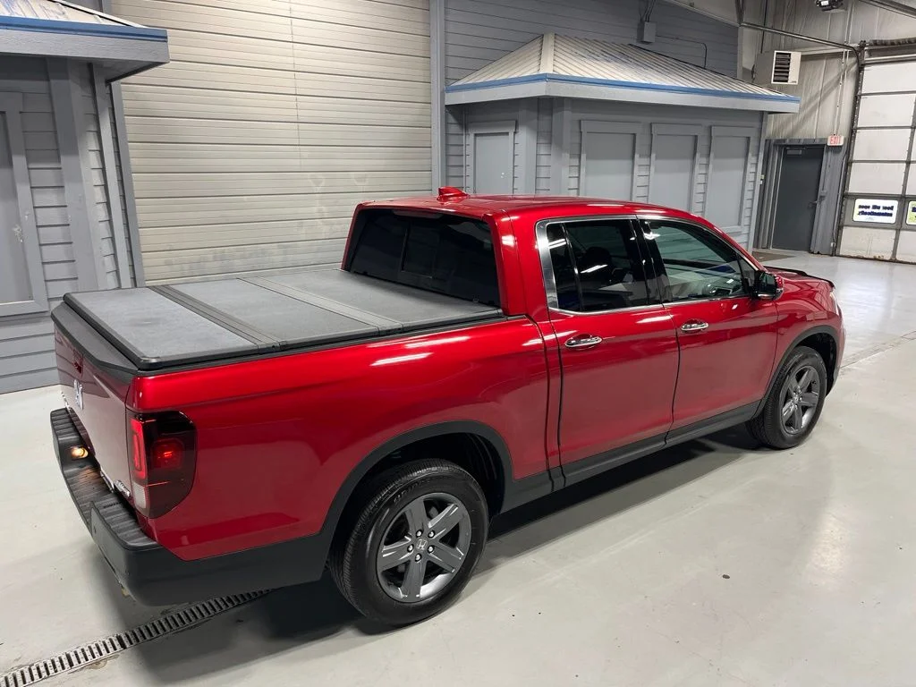 Certified Used 2022 Radiant Red Metallic II Honda RTL-E image 9