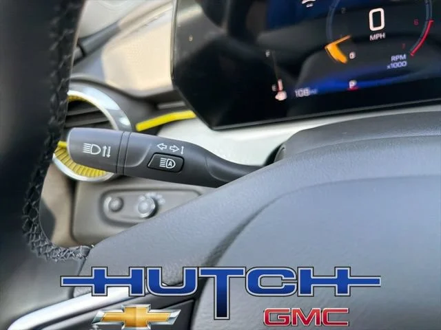 New 2026 Mosaic Black Metallic Chevrolet LT image 30