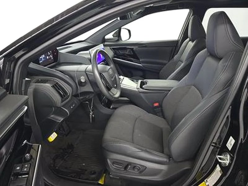 Used 2024 Black Toyota XLE image 7