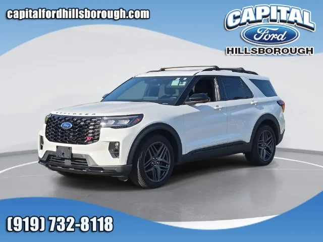 Used 2025 White Ford ST image 1