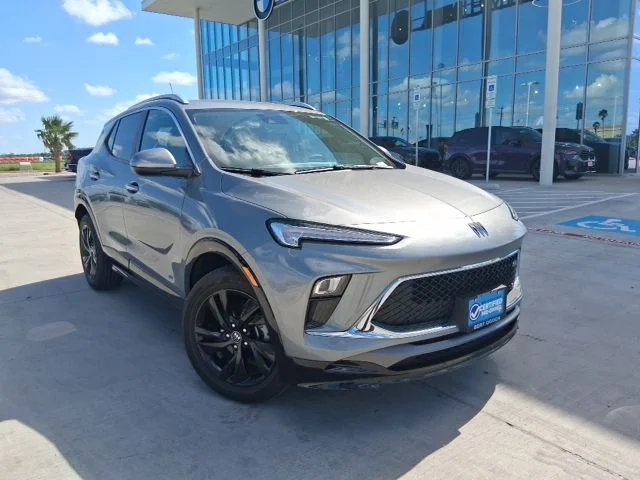 2025 Buick Encore GX Sport Touring's photo