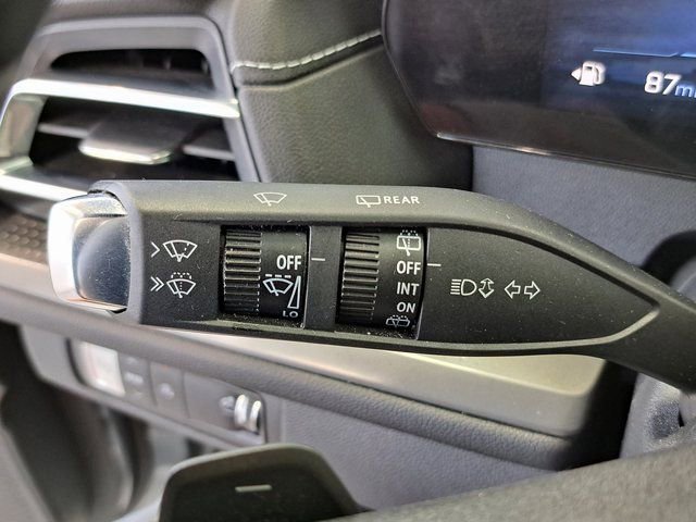 2025 Chevrolet Traverse LT - Photo 13