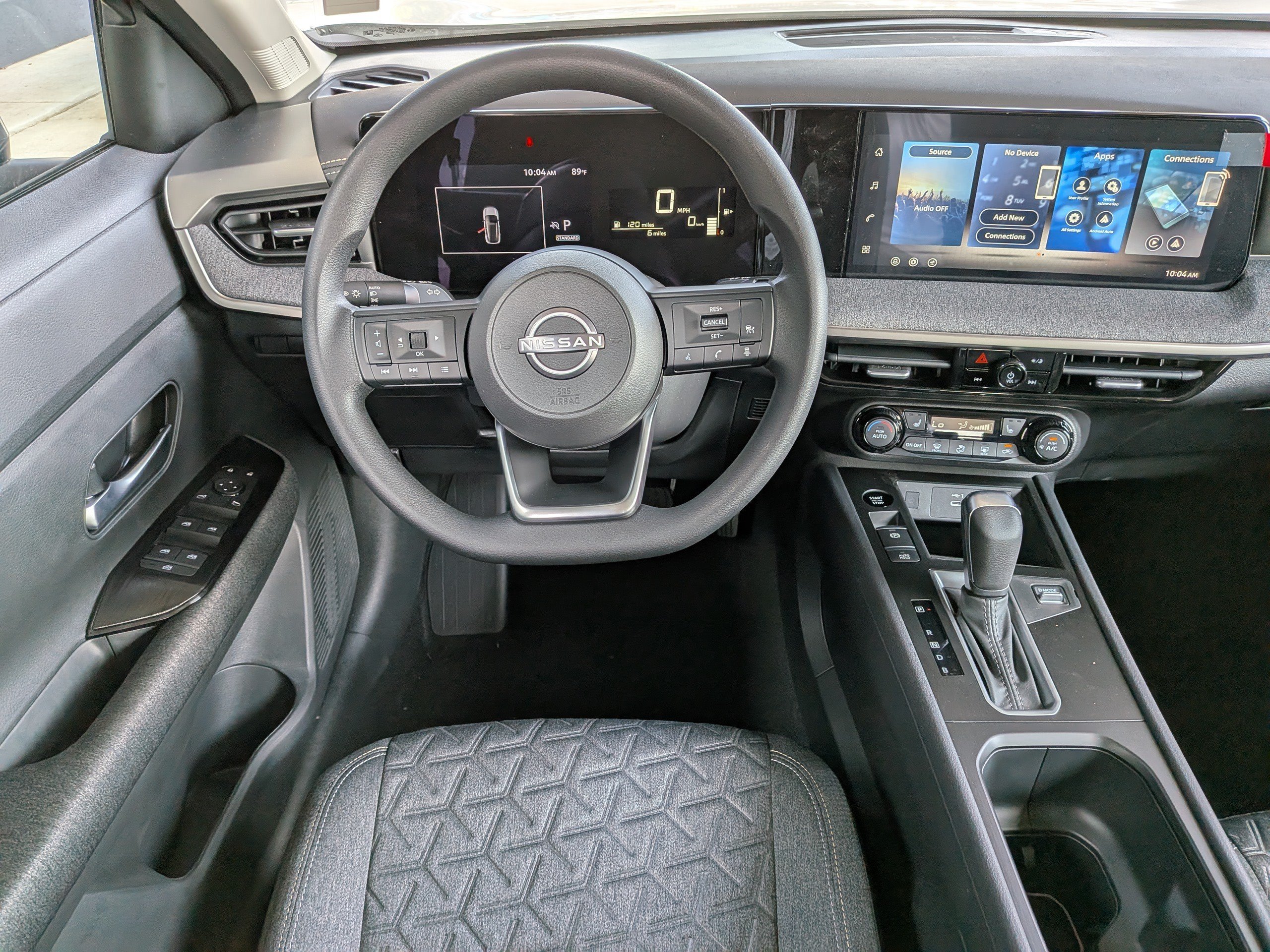 New 2026 Aspen White TriCoat / Super Black Two-tone Nissan SV image 10