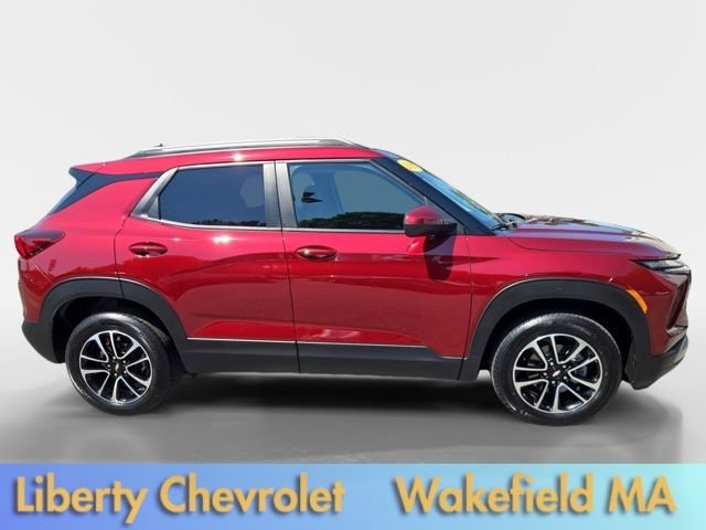 Used 2025 Crimson Metallic Chevrolet LT image 2