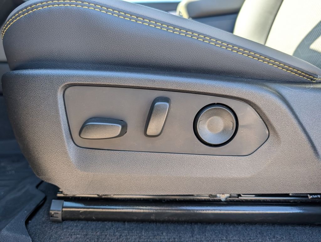 Used 2025 Gray Chevrolet ZR2 image 20