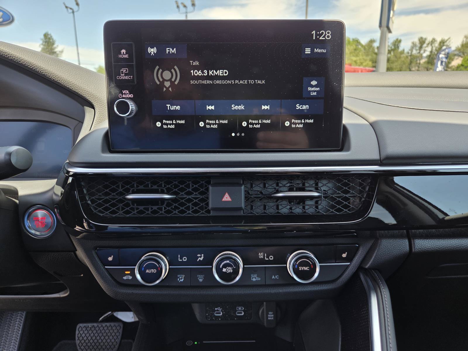 2025 Acura ADX Base - Photo 25