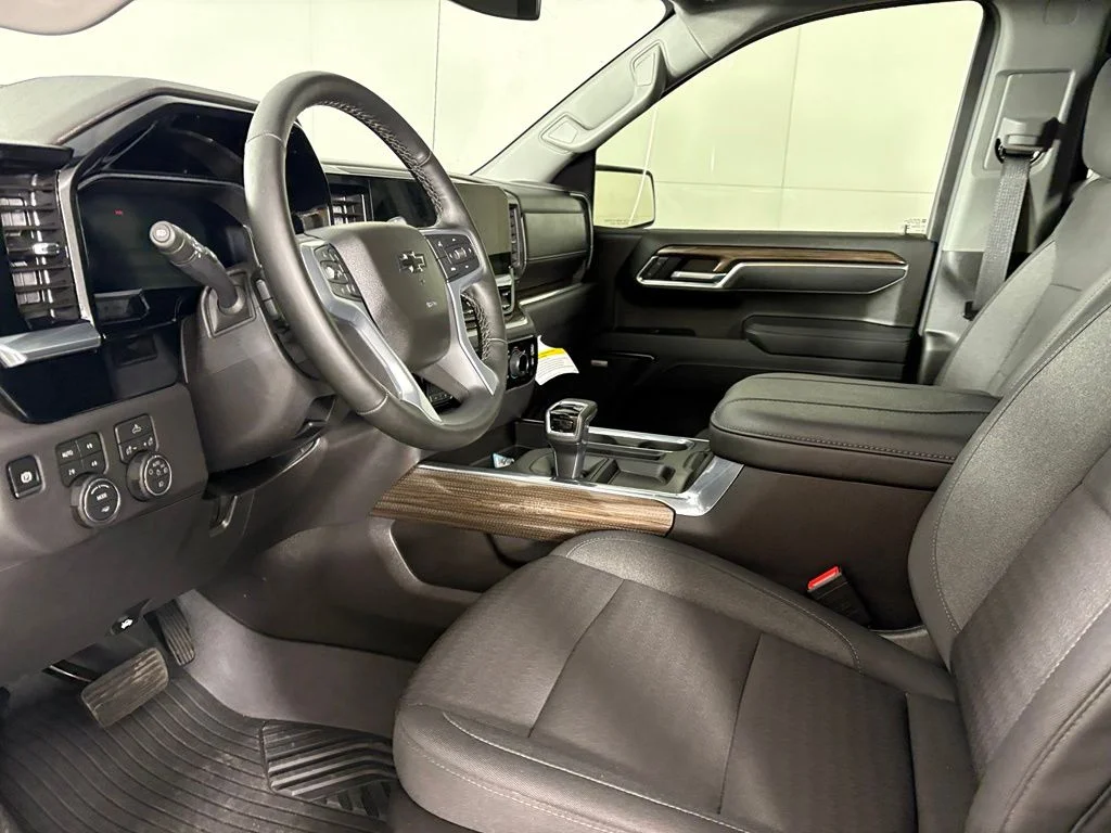 Used 2026 Blue Chevrolet LT Trail Boss image 23