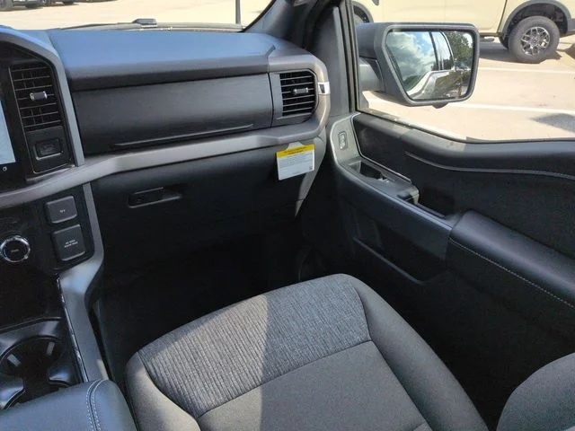 New 2026 Marsh Gray Ford XLT image 17