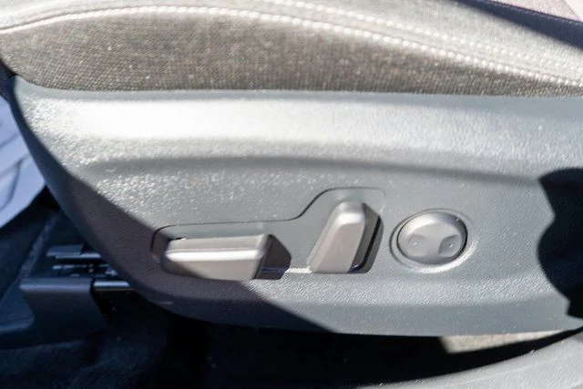 Used 2022 Gray Kia LX image 19