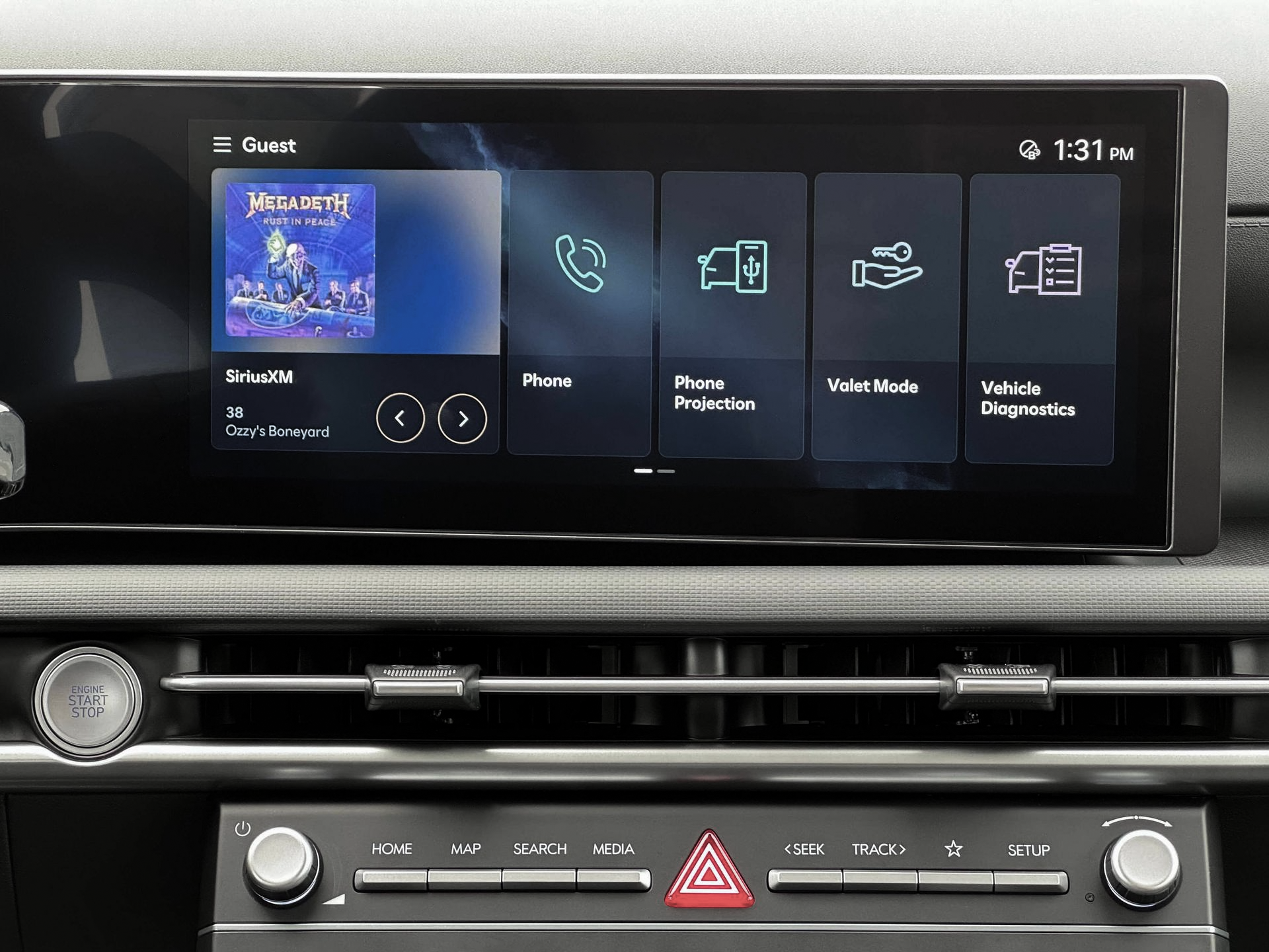 2025 Hyundai Tucson SE - Photo 19