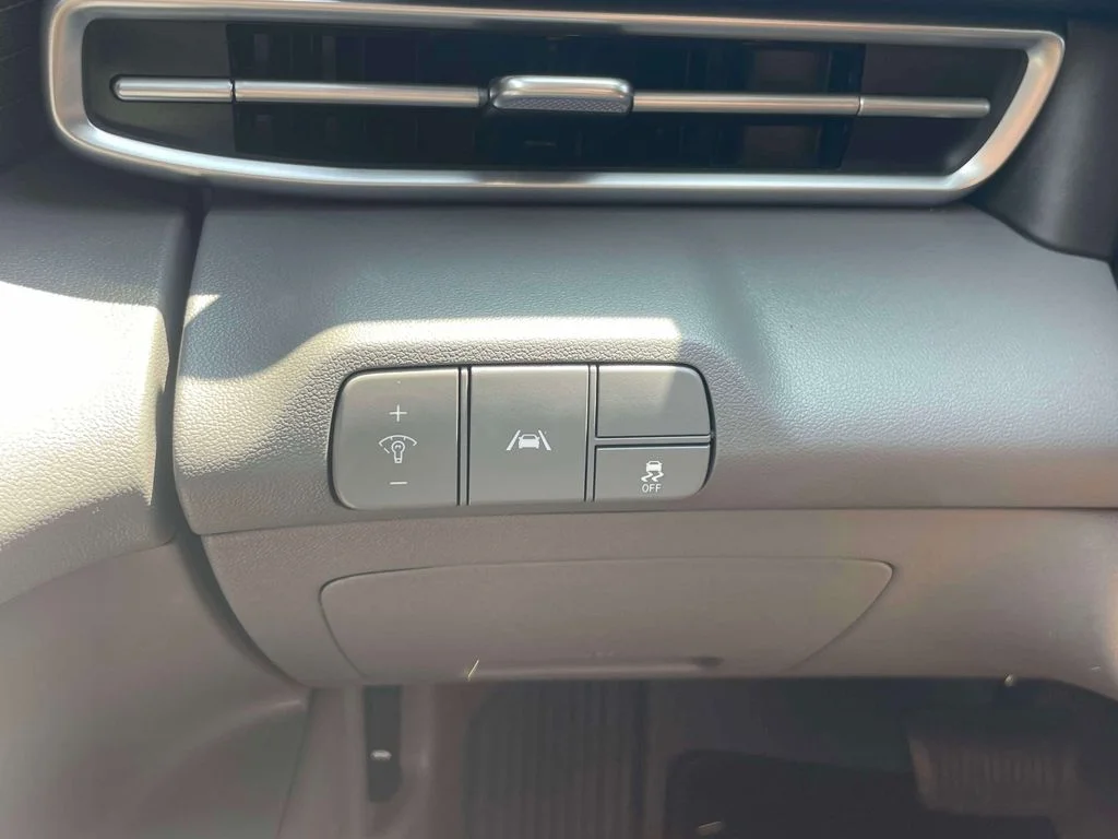 Certified Used 2023 Blue Hyundai SEL image 20