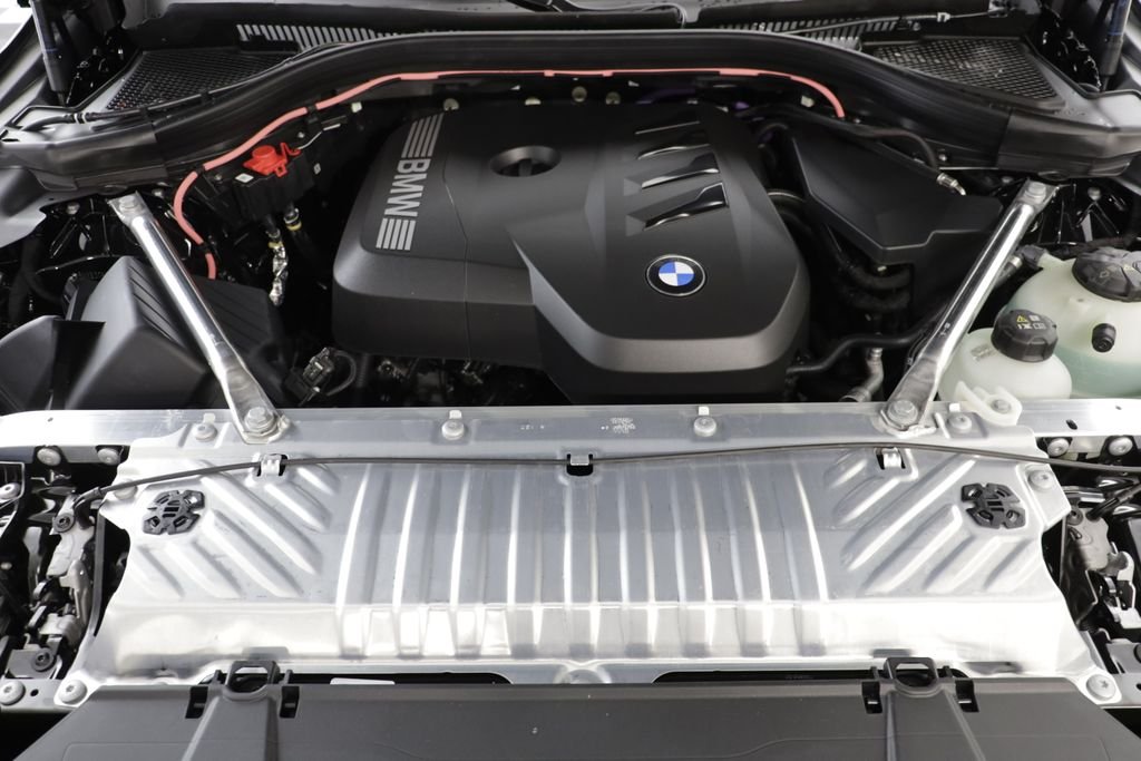 New 2026 Black Sapphire Metallic BMW 30 xDrive image 23