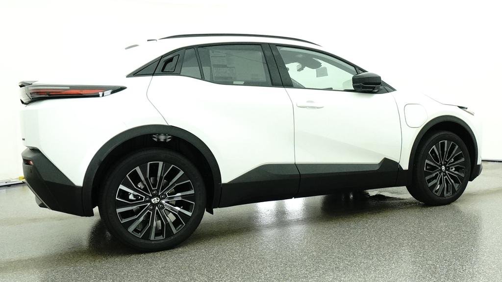 New 2026 Wind Chill Pearl Toyota XSE image 15