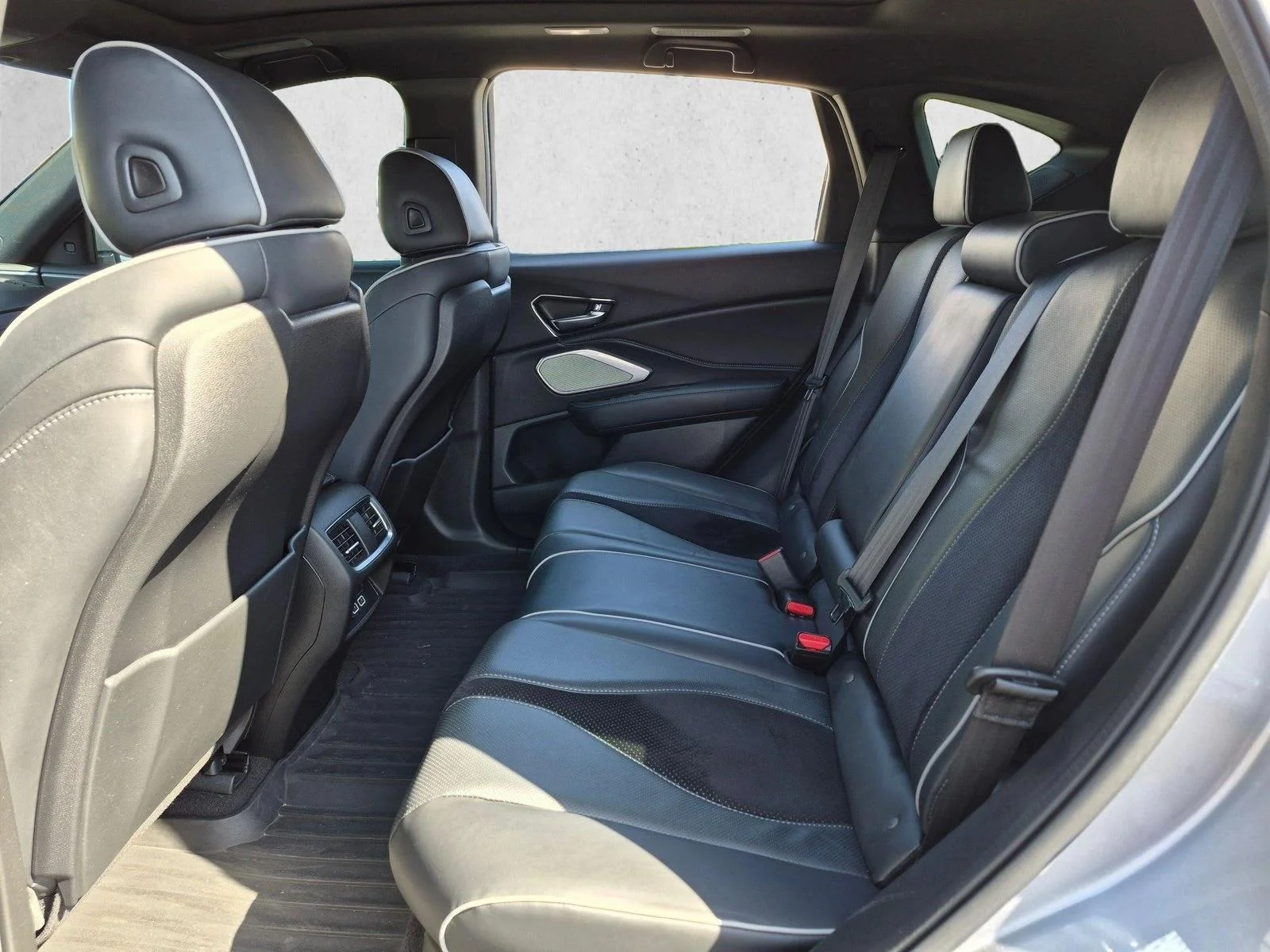 Used 2019 Lunar Silver Metal Acura w/A-Spec Pkg image 19
