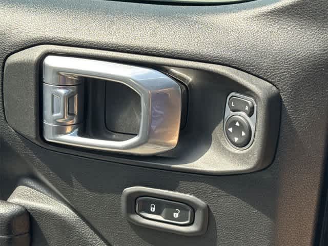 2022 Jeep Wrangler Unlimited Rubicon - Photo 20