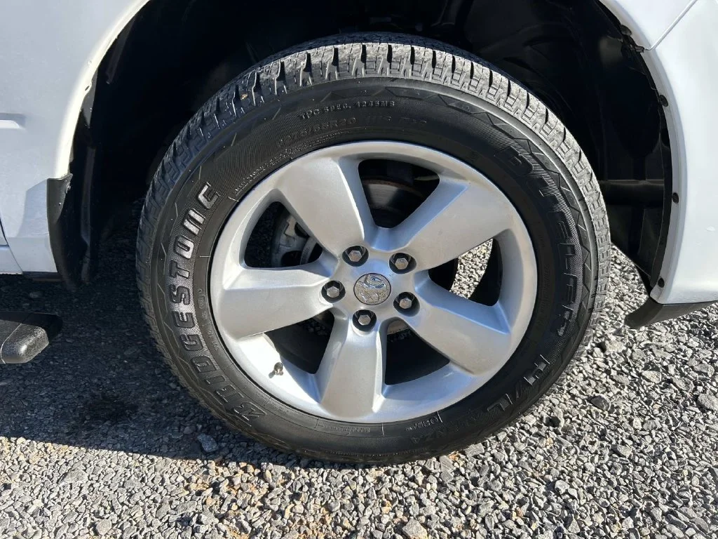 Used 2015 White Ram Express image 33