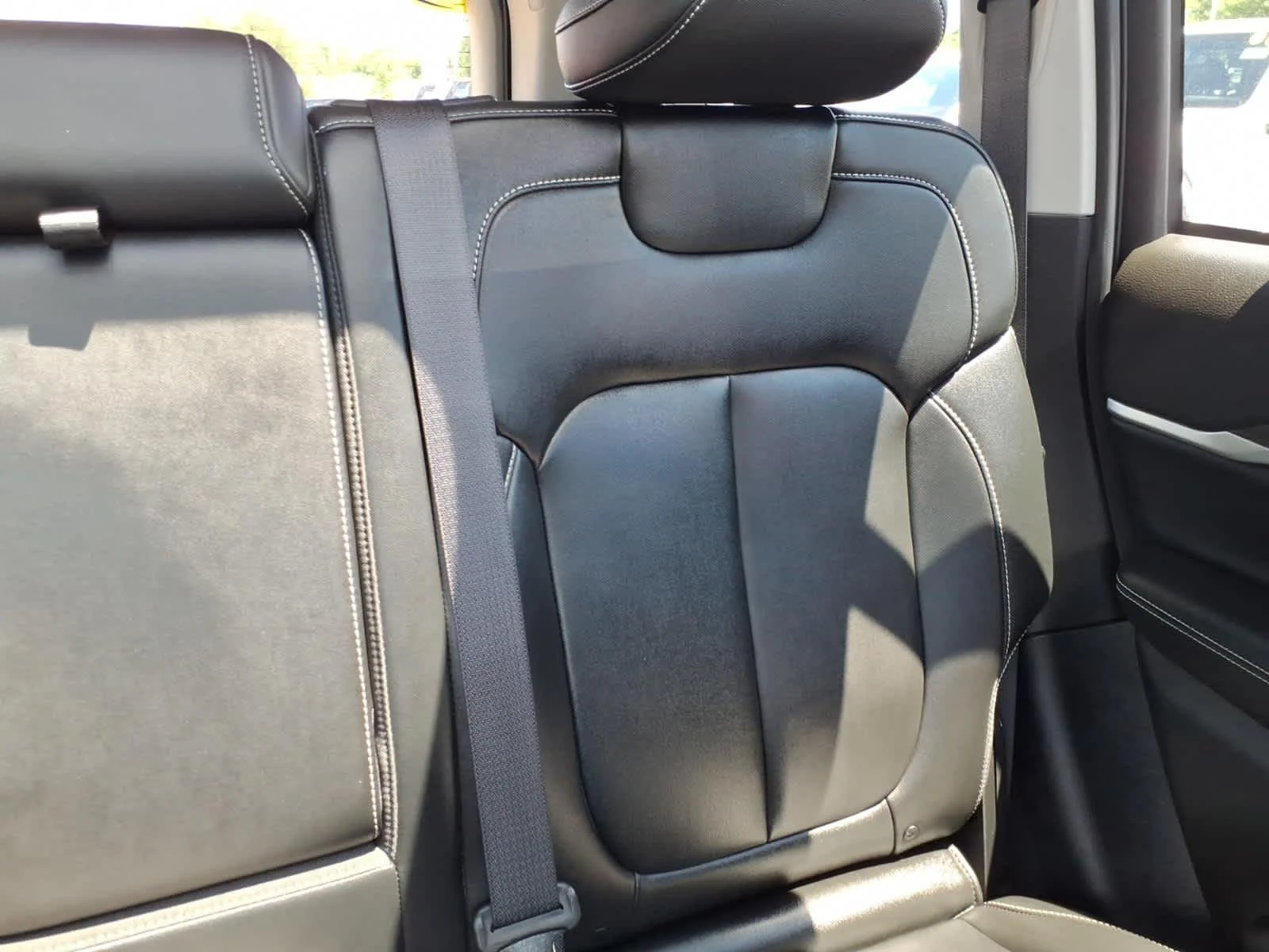 Certified Used 2023 Bright White Clearcoat Jeep Limited image 20